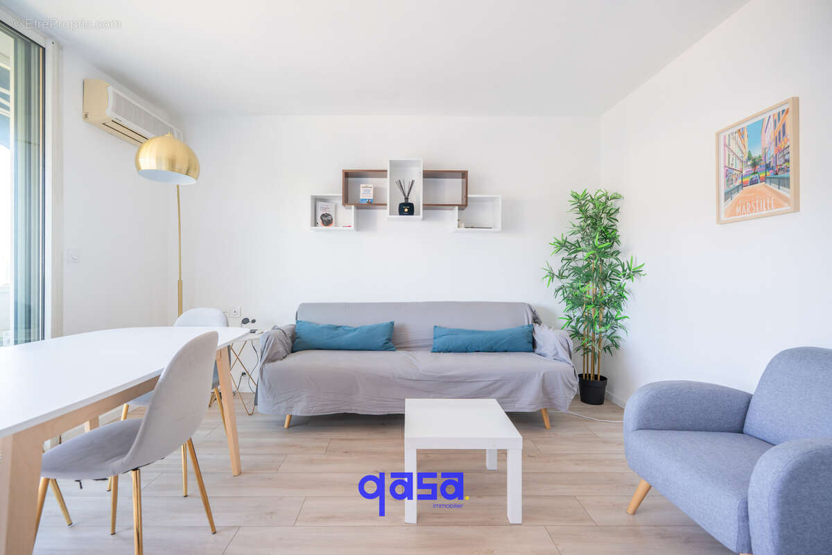 Appartement à MARSEILLE-12E