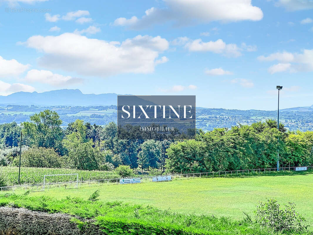 Appartement à ROCHETOIRIN