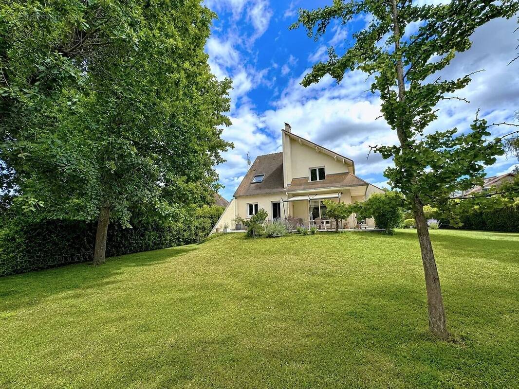 Maison à VILLIERS-SUR-MARNE