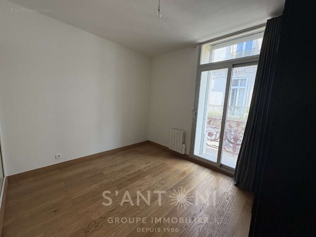 Emplacement premium et prestations neuves pour ce charmant T2 - photo 5