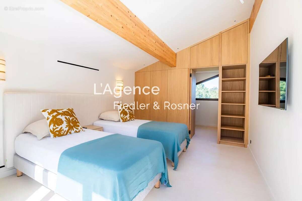 Maison à RAMATUELLE