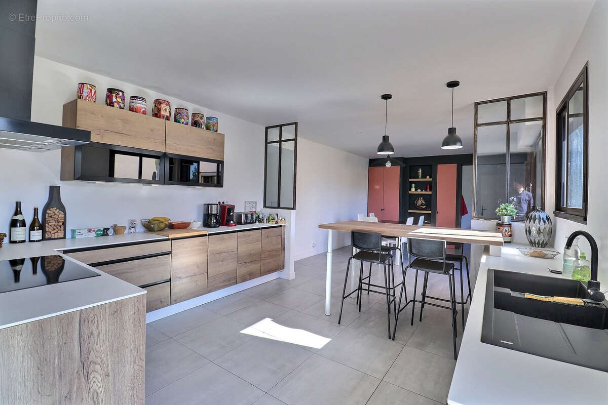 Maison à CASTELNAU-LE-LEZ