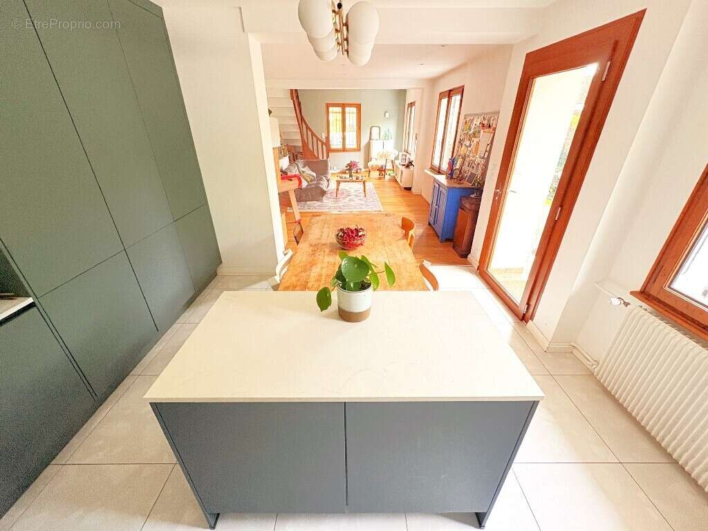 Maison à MEYTHET