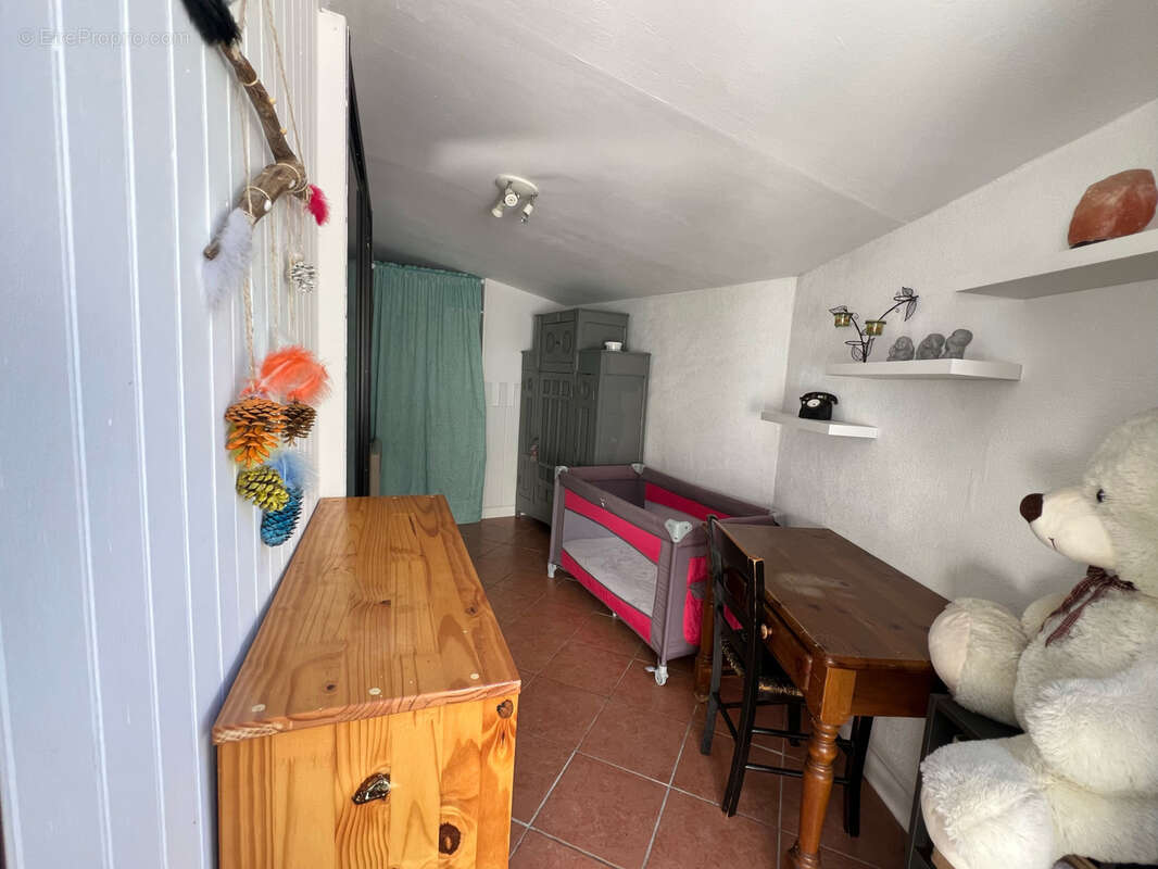 Maison à LE CASTELLET