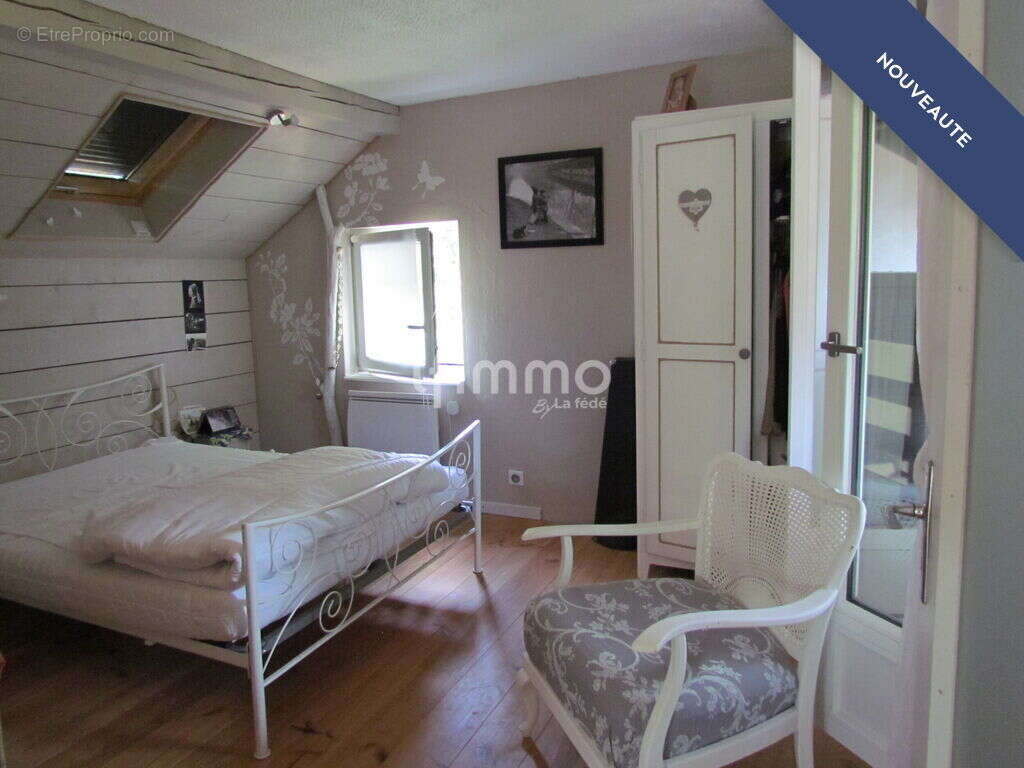 Maison avec dépendances sur 35 ares - photo 10