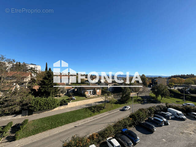 Appartement à BOURG-LES-VALENCE