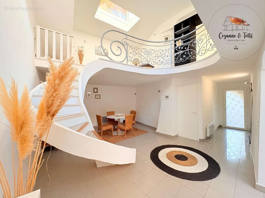 Maison à LA BASTIDONNE