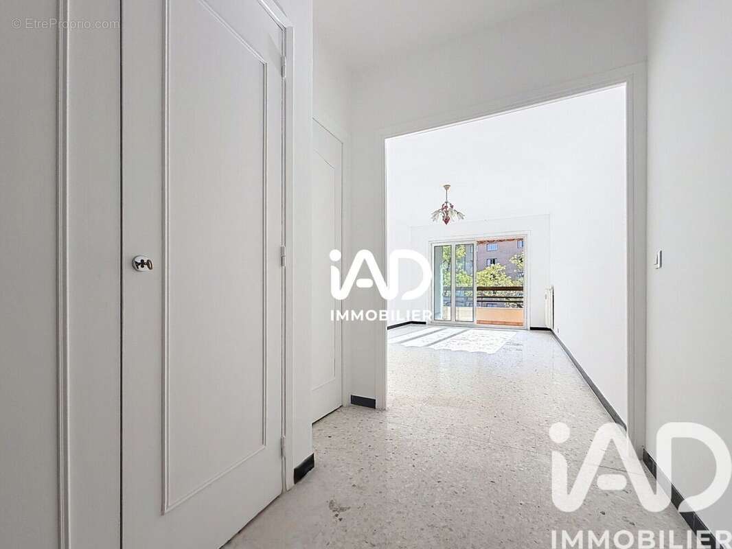 Photo 5 - Appartement à MENTON