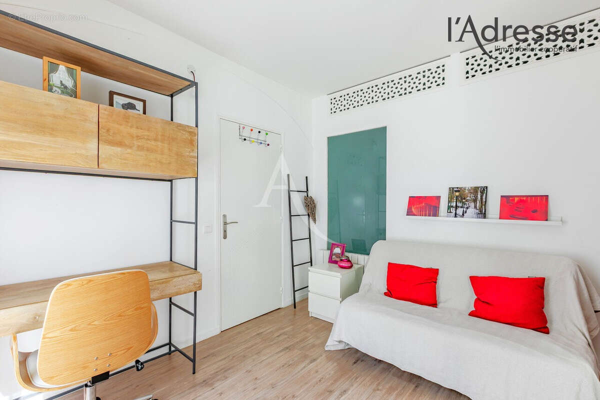 Appartement à SURESNES