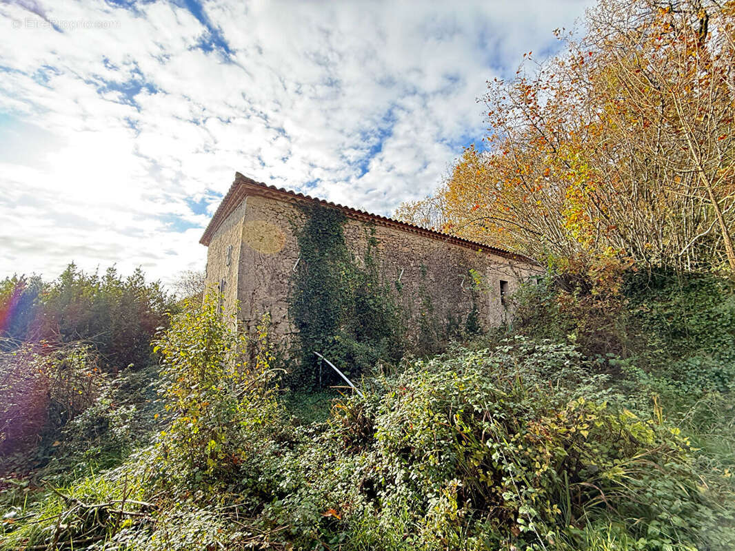 Maison à SAINT-SYLVESTRE-SUR-LOT