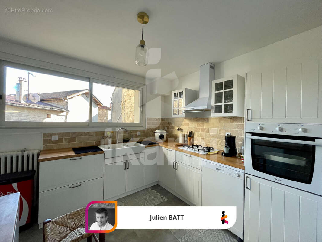 Maison à SAINT-DONAT-SUR-L'HERBASSE