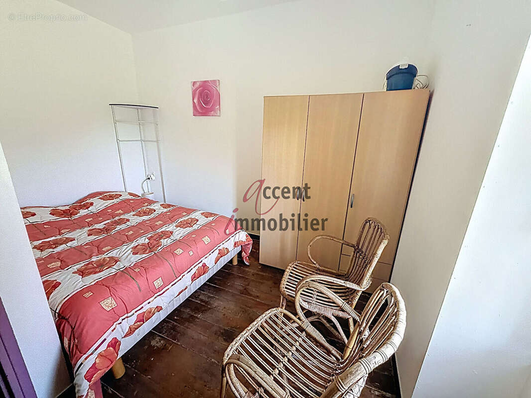 Cabannes : Mas en campagne comprenant deux logements - photo 12