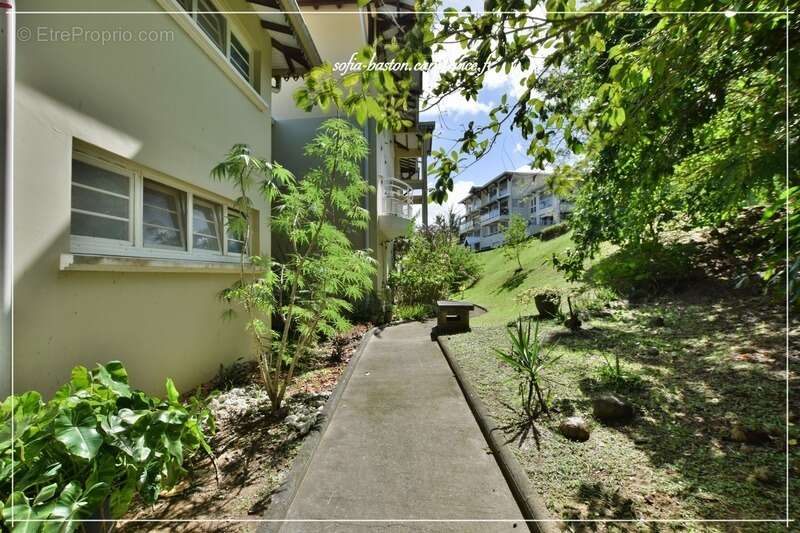 Appartement à LES TROIS-ILETS