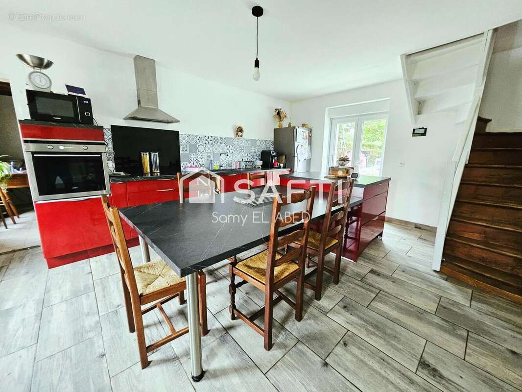 Maison 125 m² à Neuilly-La-Foret  - photo 3