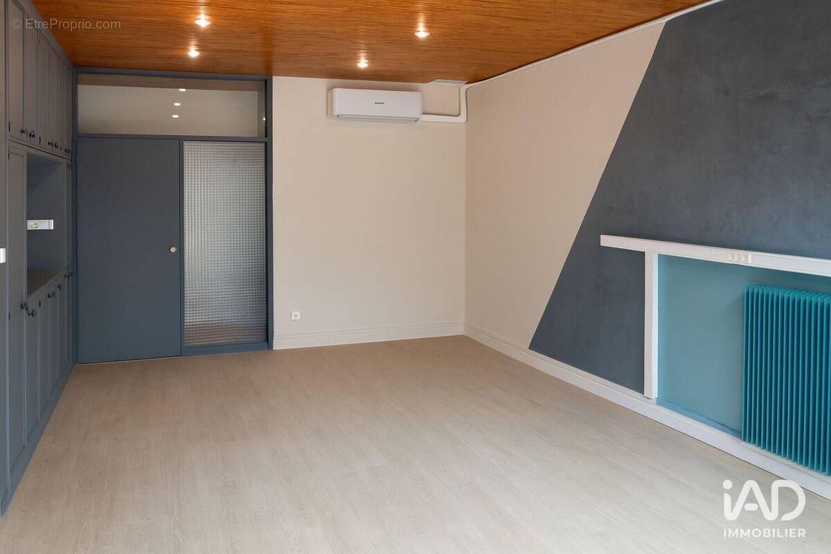 Photo 1 - Commerce à BORDEAUX