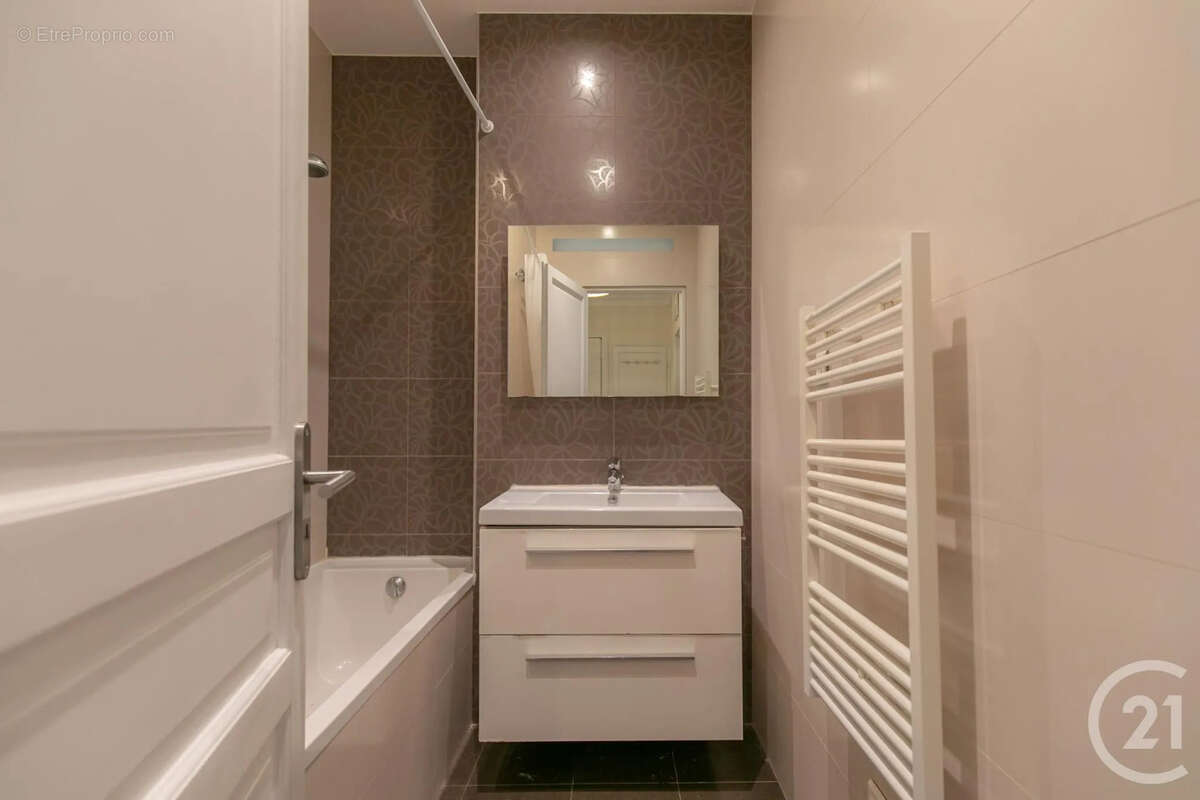 Appartement à SAINT-MANDE