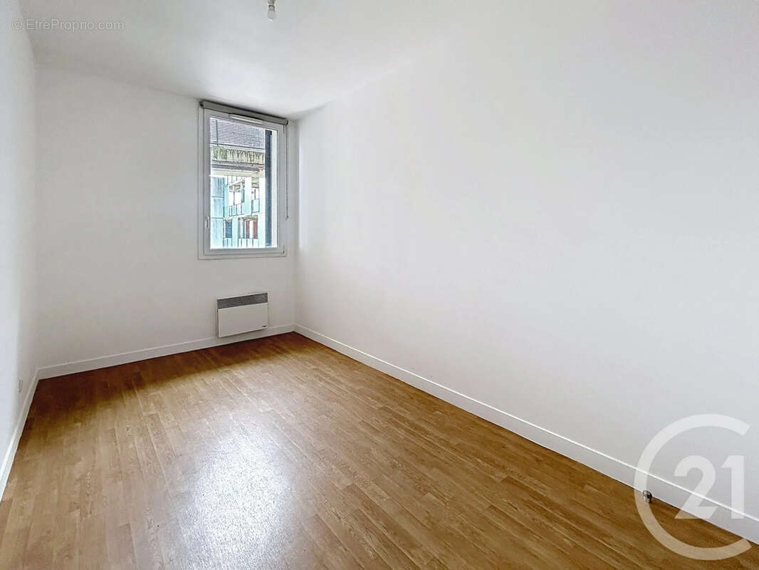 Appartement 76 m² à Roubaix  - photo 7