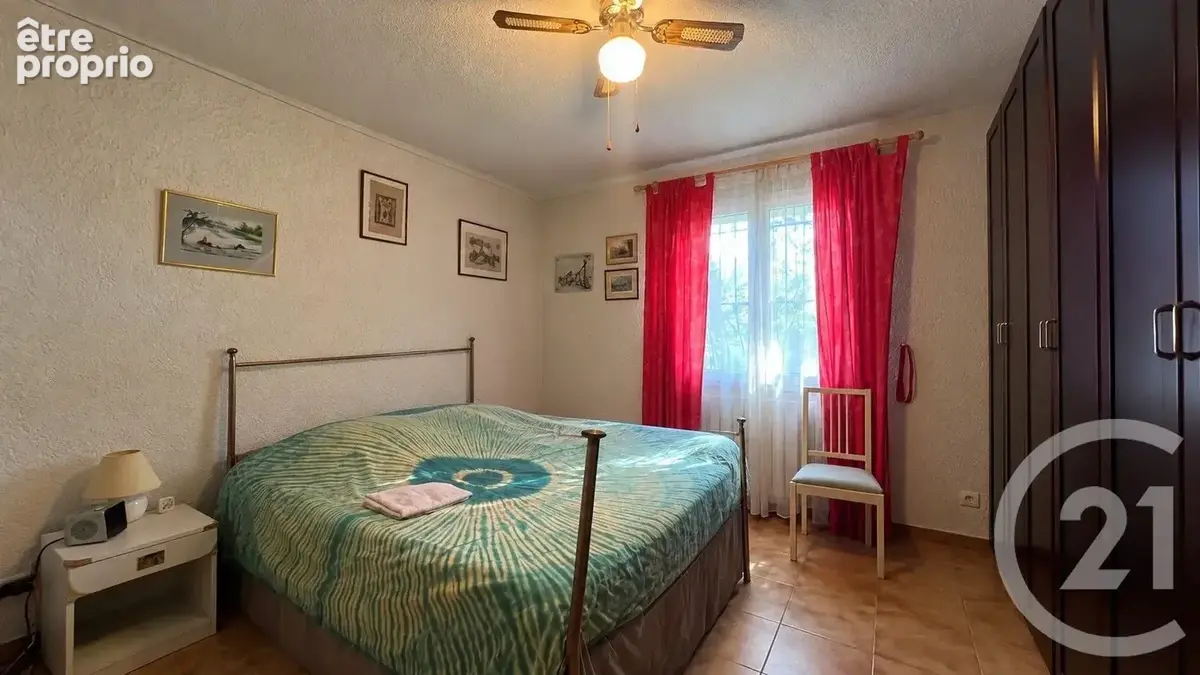 Maison 7 pièces 196 m² à vendre à Saint-Quentin-La-Poterie (30700) - photo 14