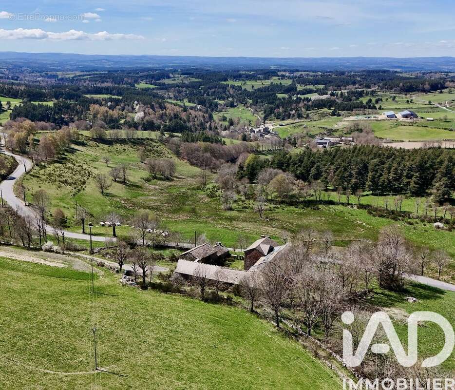 Photo 2 - Maison à RIEUTORT-DE-RANDON