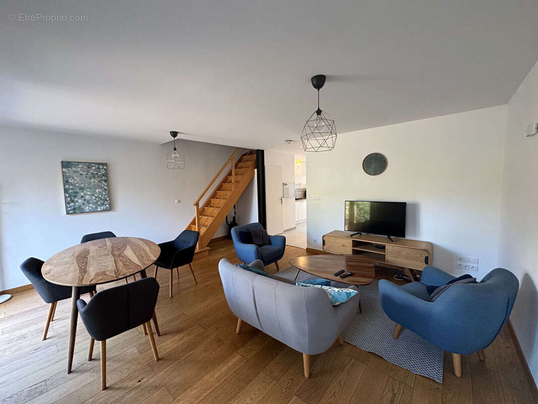 Bordeaux Bacalan - Maison de 90 m² avec garage et grande terrasse - photo 4