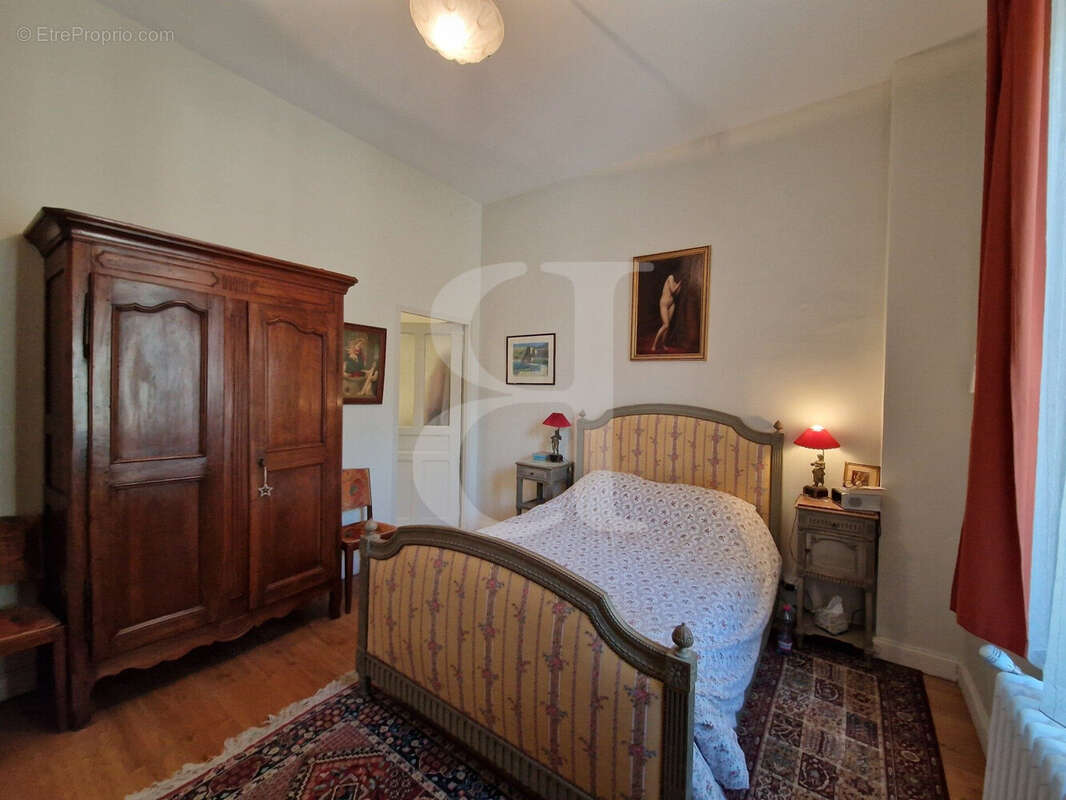 Maison à VAISON-LA-ROMAINE