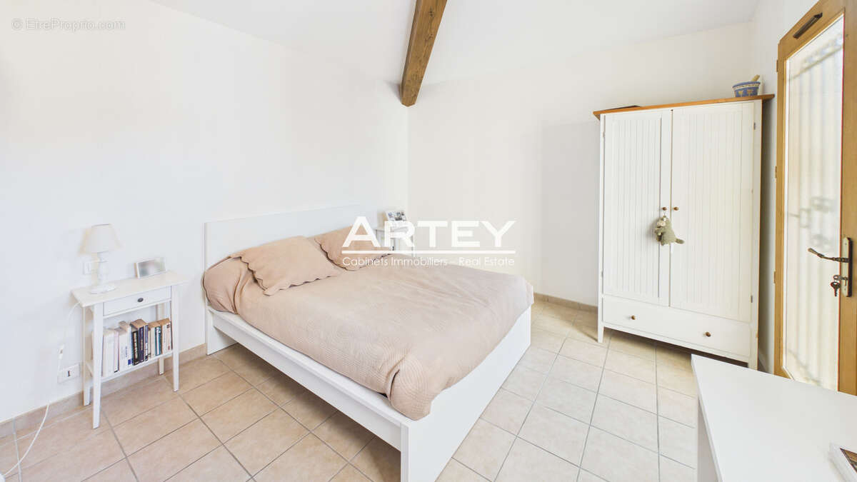 villa proche centre ville - photo 6