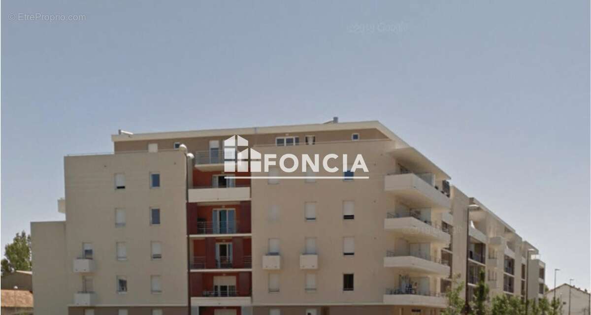 Exclusivité FONCIA, T2 de 44.05m2 avec TERRASSE et GARAGE de 15m2 - photo 9
