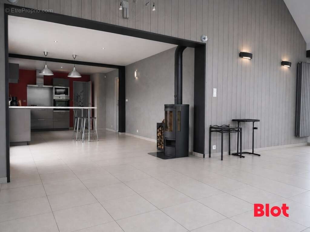 Maison 122 m² à Saint-Malo  - photo 3