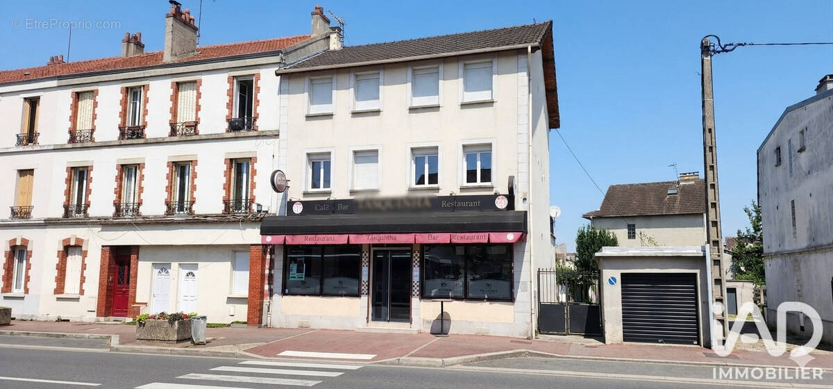 Photo 1 - Appartement à LIVRY-GARGAN