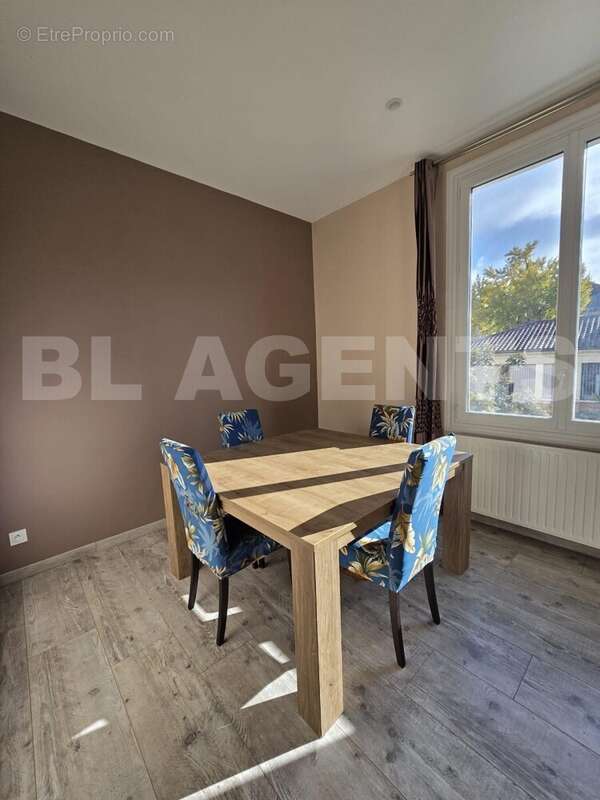 25 - Maison à CASTELSARRASIN