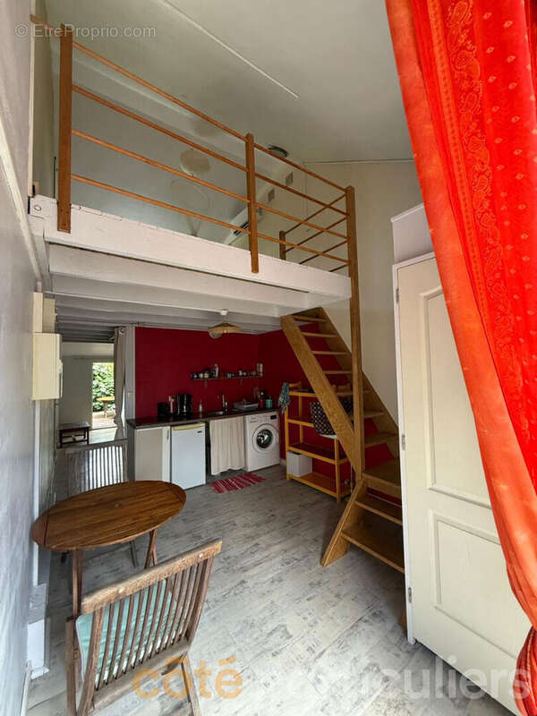 Maison à L&#039;ETANG-SALE