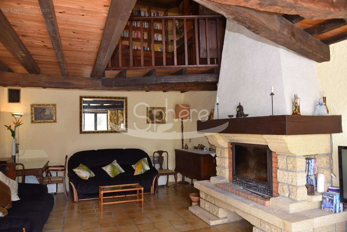 Maison à PEYREFITTE-DU-RAZES