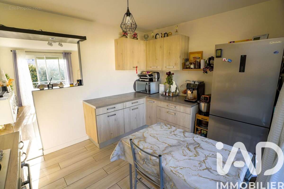 Maison 136 m² à Bourg-En-Bresse  - photo 9