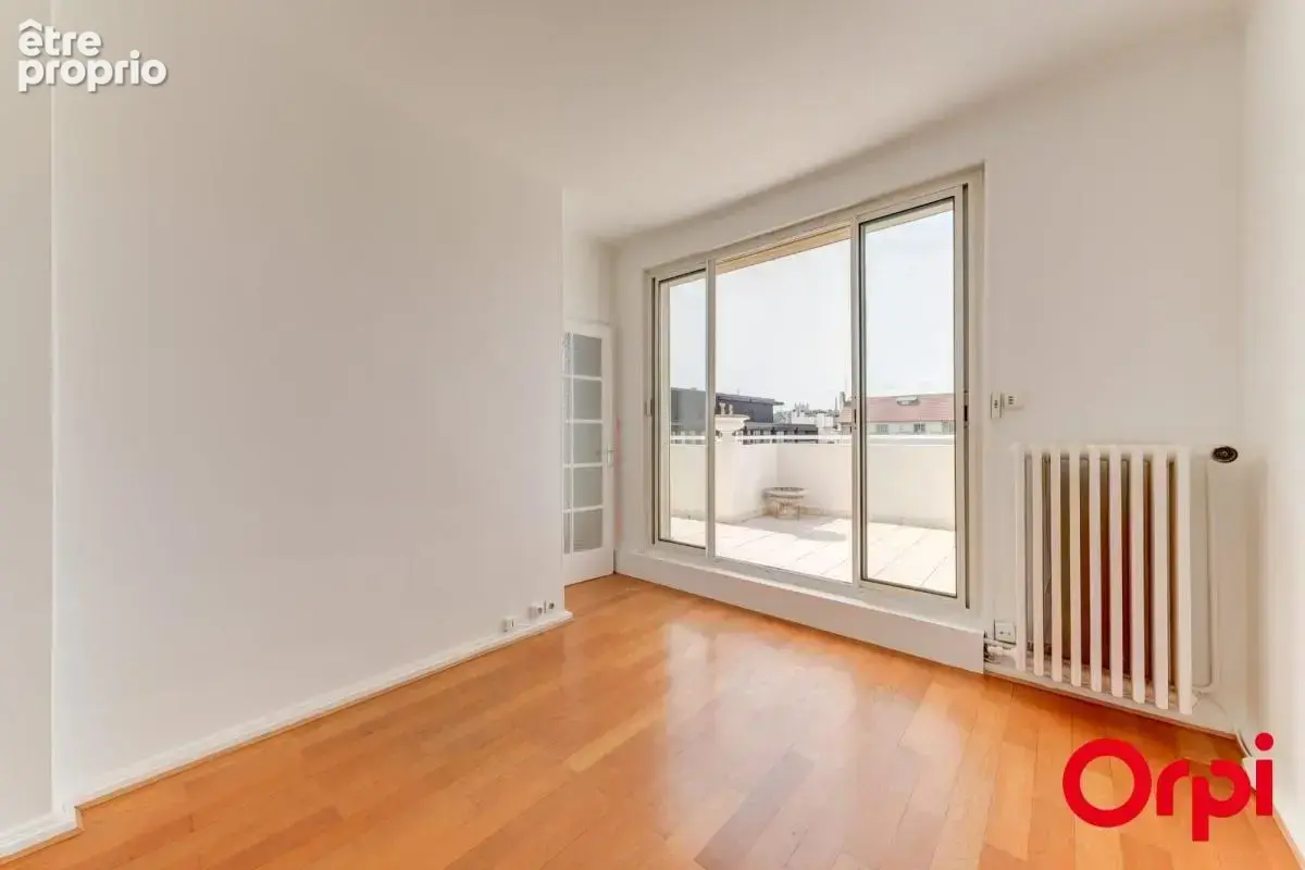 Appartement À Vendre T3 avec terrasse - photo 9