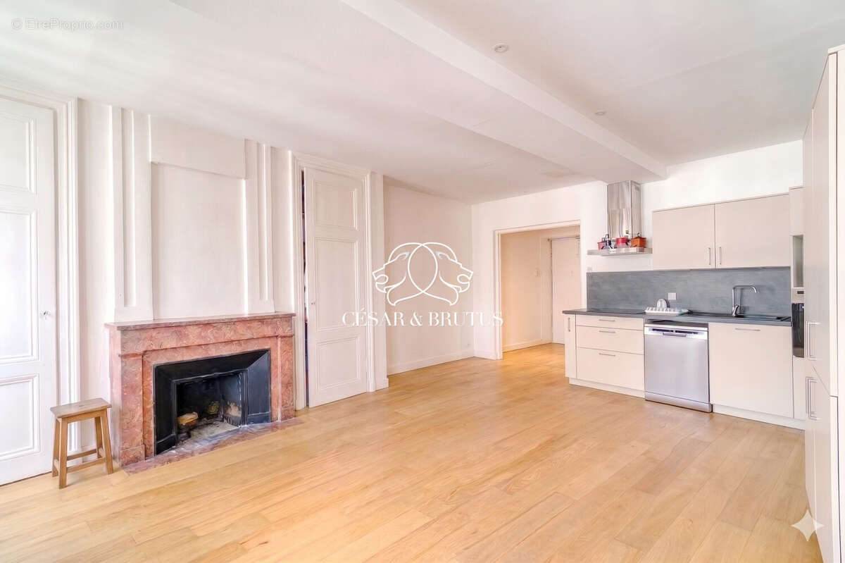 Appartement à LYON-2E