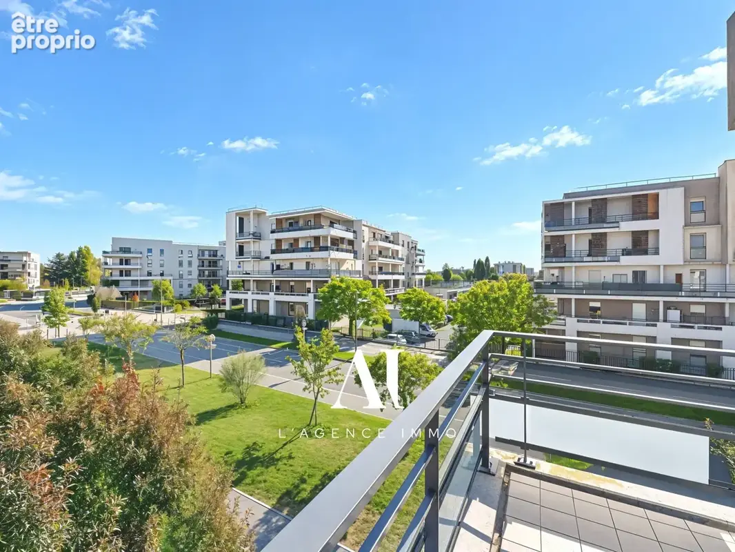 Appartement 3 pièces 75 m² à vendre à Saint-Genis-Pouilly (01630) - photo 3