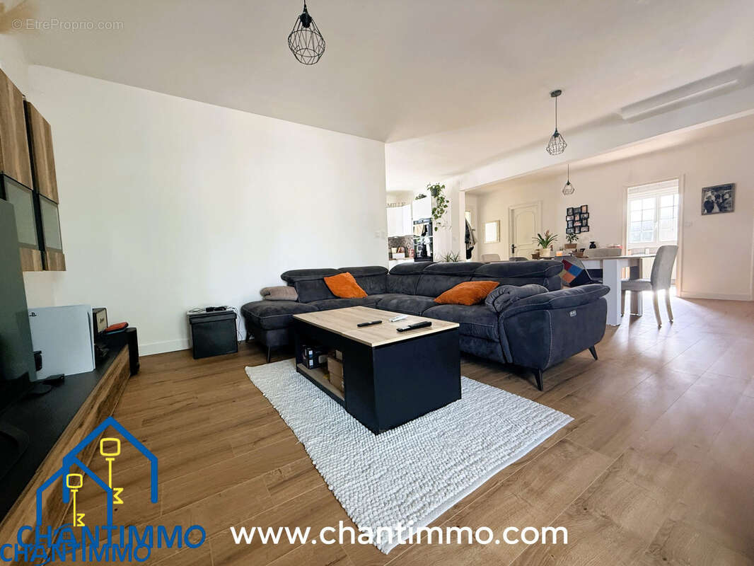 Maison à CHANTONNAY