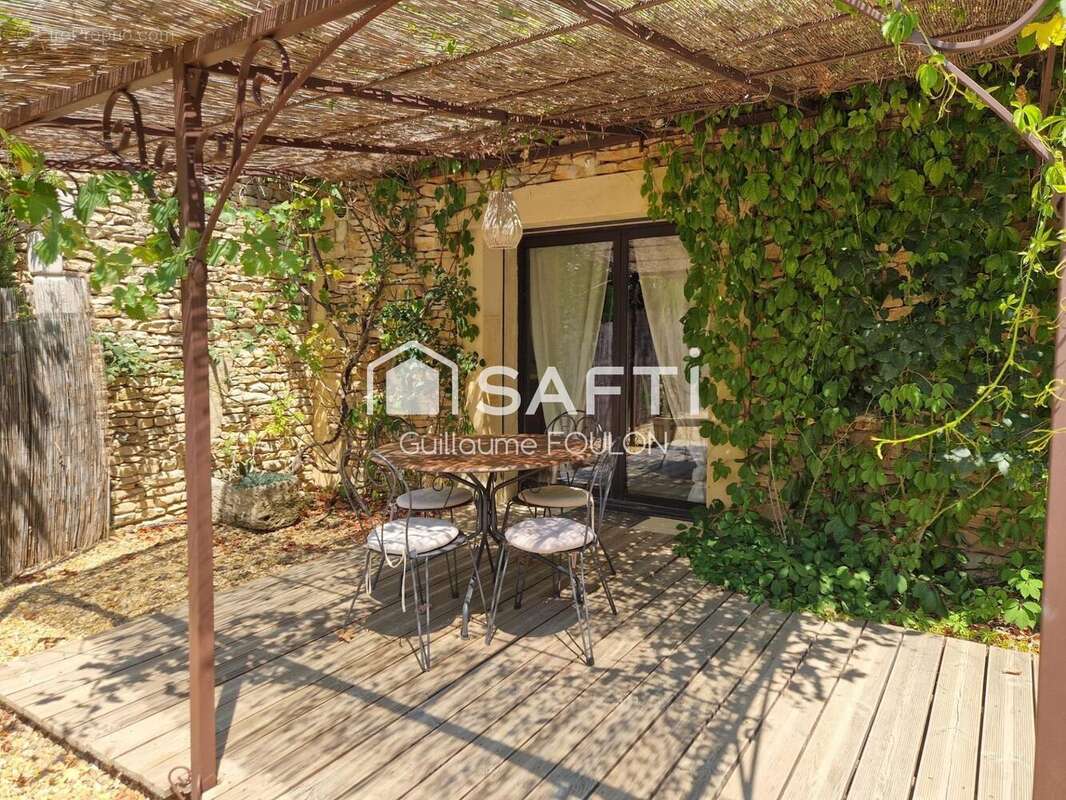 Maison 97 m² à Gordes  - photo 9