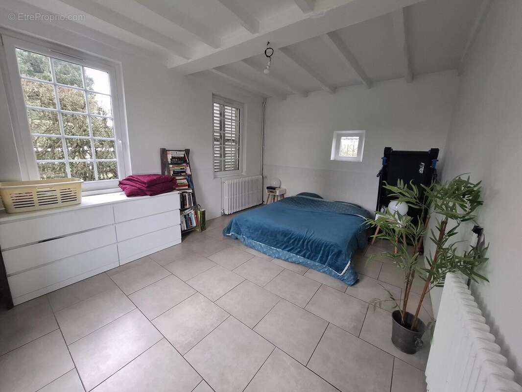 Maison à LE TRONQUAY