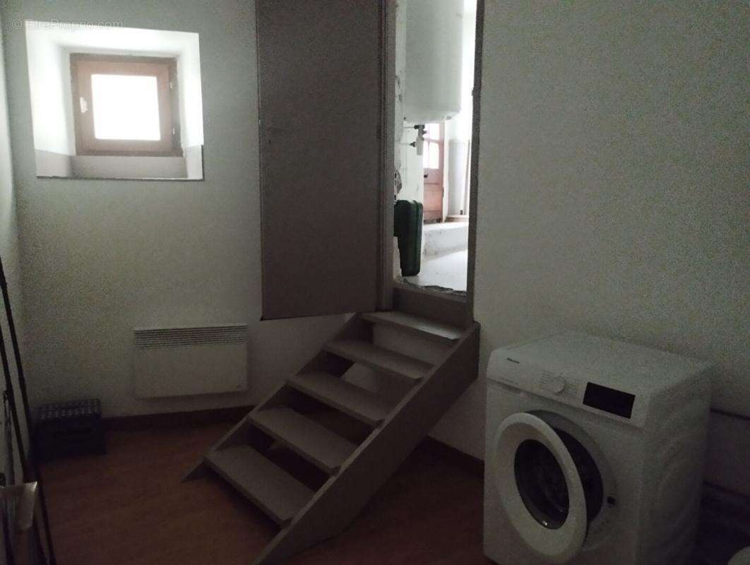 Maison à CAMPAGNE-SUR-AUDE