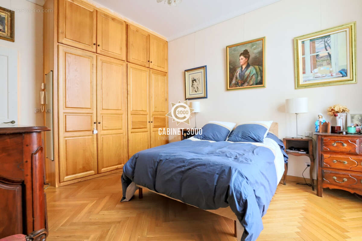 Appartement à HYERES