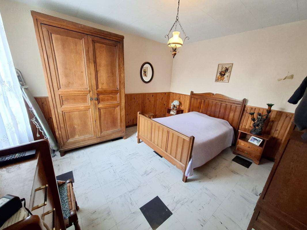 Maison à BERNEUIL-SUR-AISNE