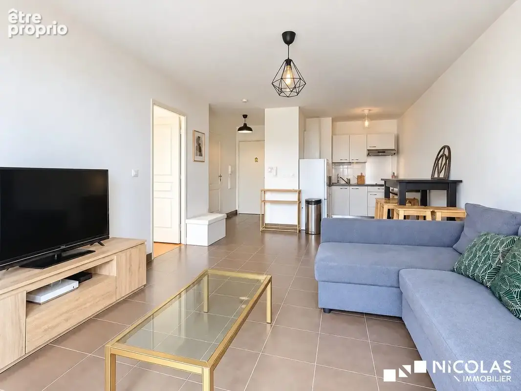 Appartement 2 pièces 46 m² à vendre à Bordeaux (33300) - photo 2