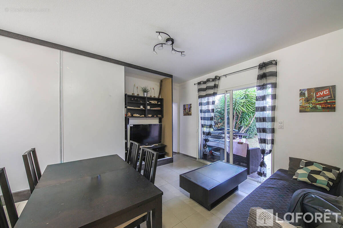 Appartement à LECCI