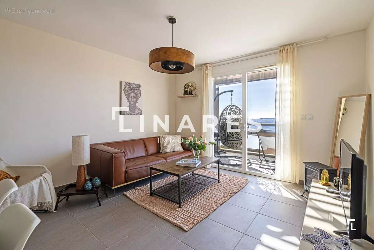 Appartement à MARSEILLE-16E