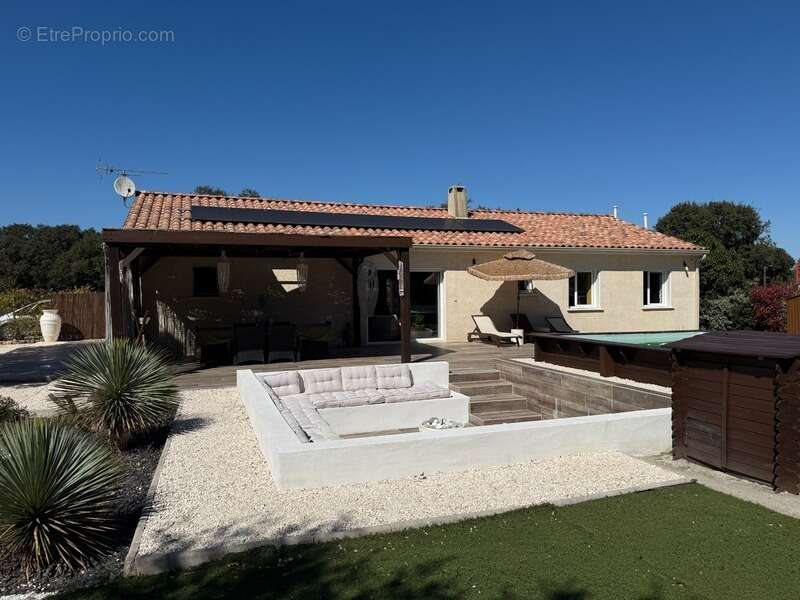 Maison à QUISSAC