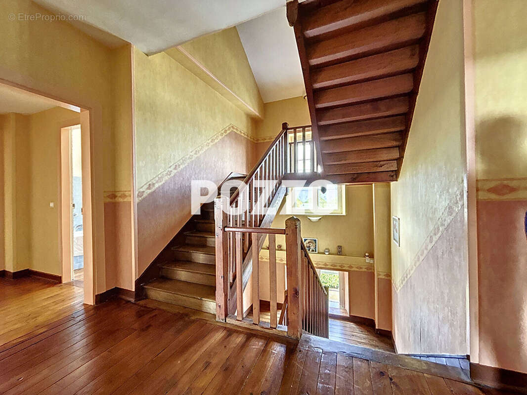 Maison à SAINT-SEVER-CALVADOS