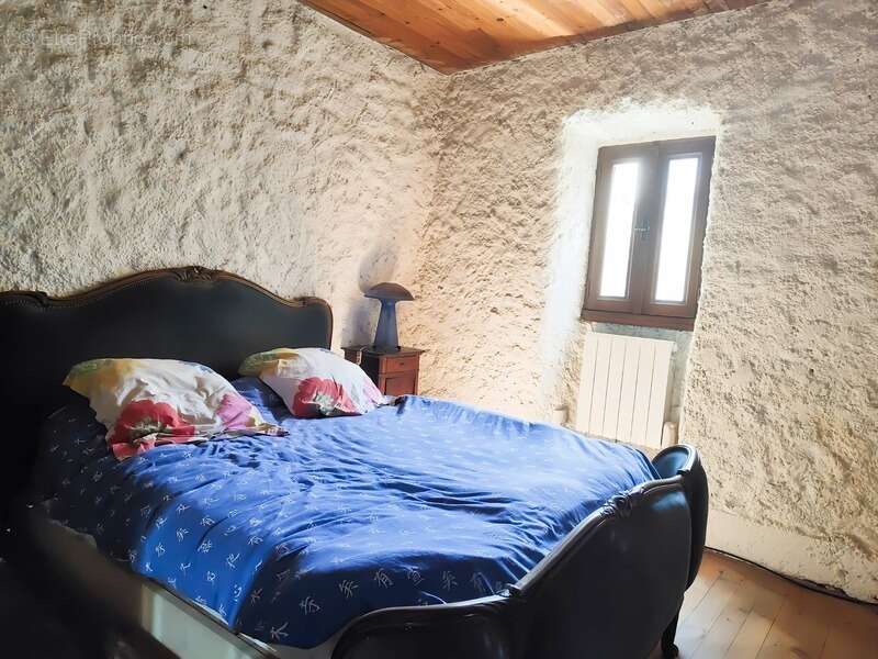 Maison à JONCELS