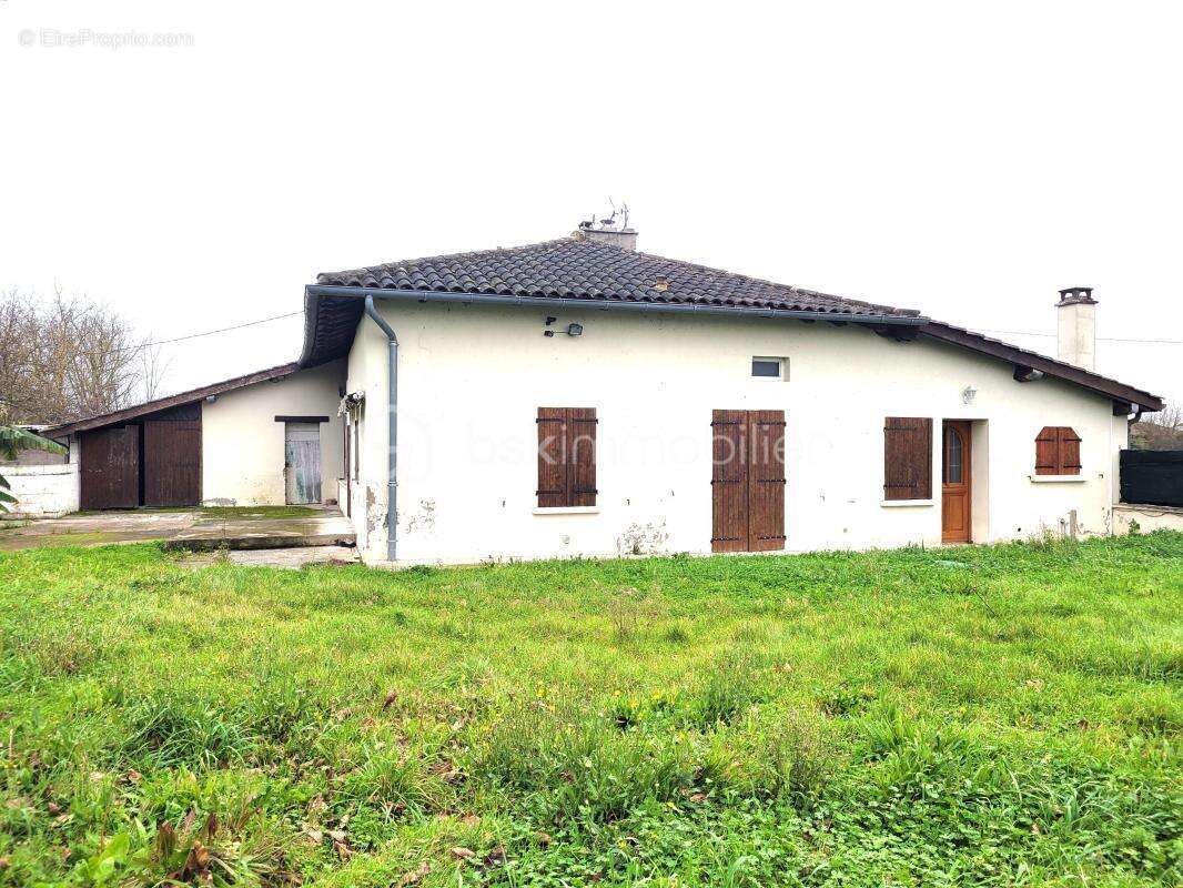 Maison à CASTELSARRASIN