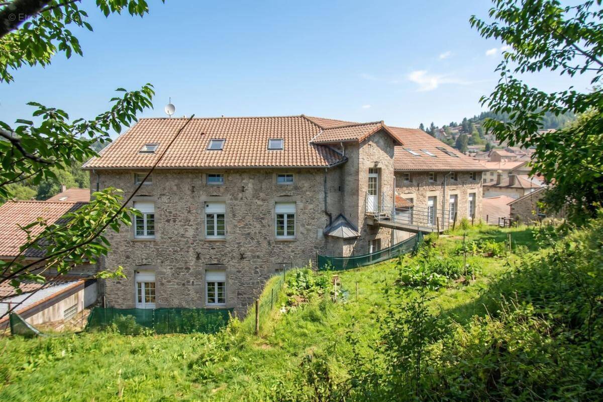 Appartement à LA SEAUVE-SUR-SEMENE